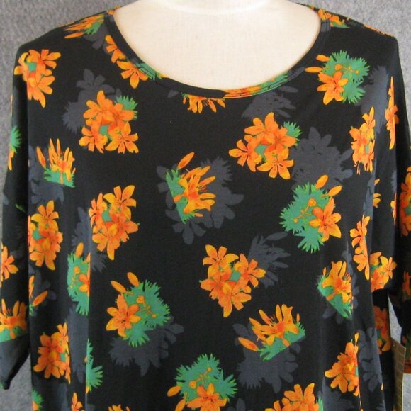 LuLaRoe Irma Tunic Top Size M NWT - Picture 2 of 8